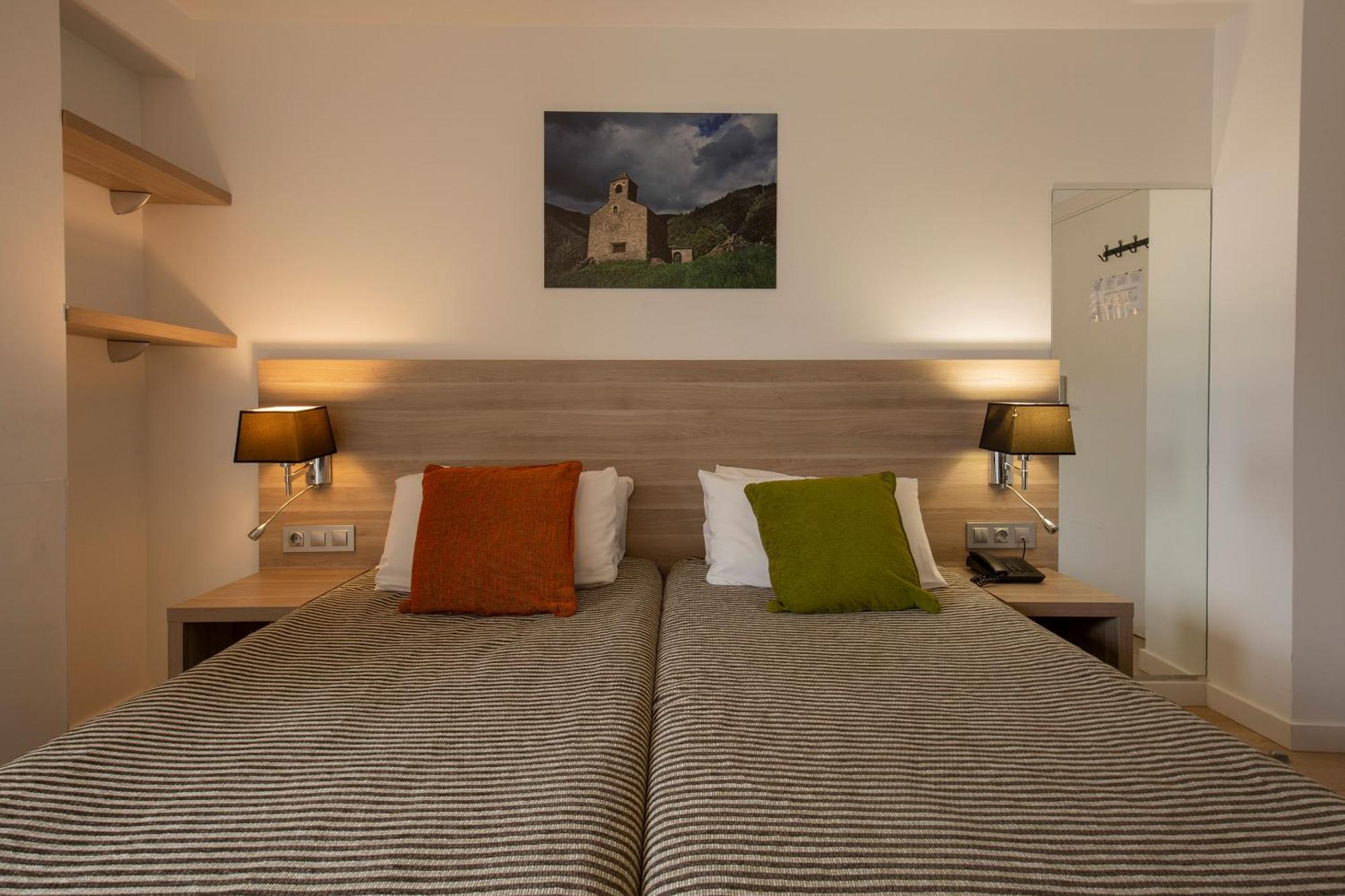 Hotel Del Pui La Massana Phòng bức ảnh